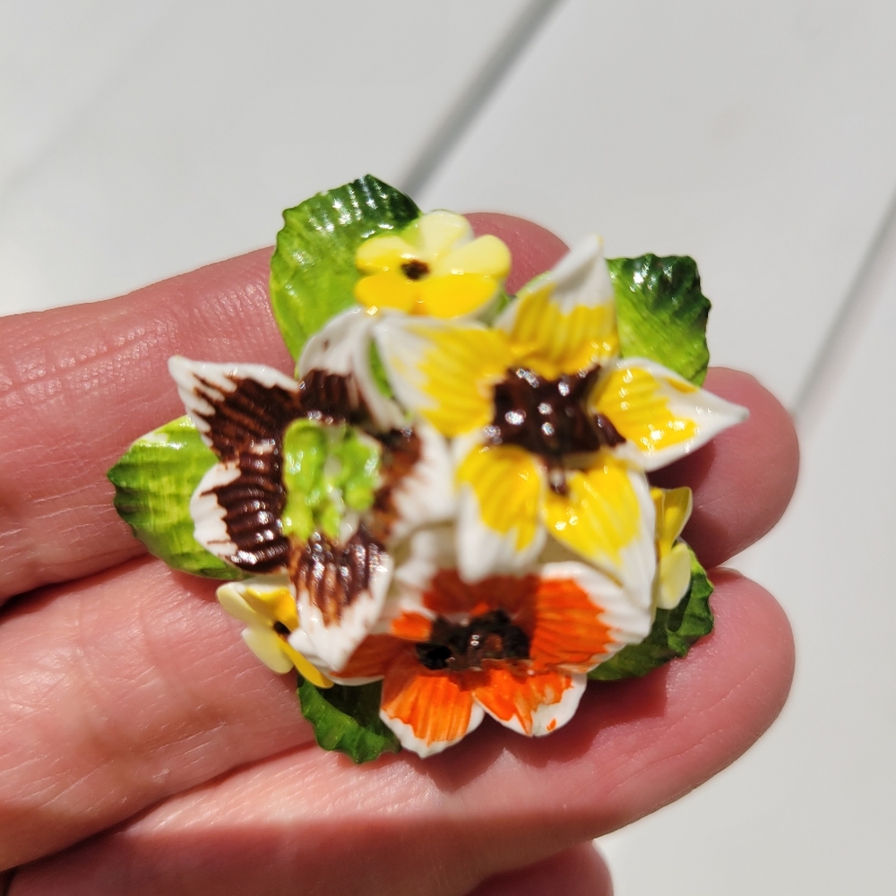 Vintage Healacraft Fine Bone China Brooch 1950s Flowers ~ Poppies & Pansies